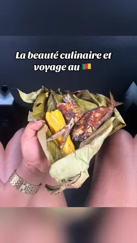 Ce que nous mangeons pendant le voyage au CAMEROUN #voyage #afrique #camerountiktok🇨🇲 #mintoumba #tatadocuisinebien #recettefacile 