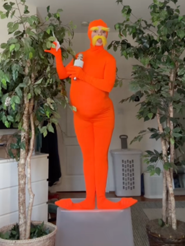 We'd like to correct some fake news about our favorite Lorax, @_ashbyflorence_. 🧡 Hear her interview on That's What She Said at the link in the comments.
