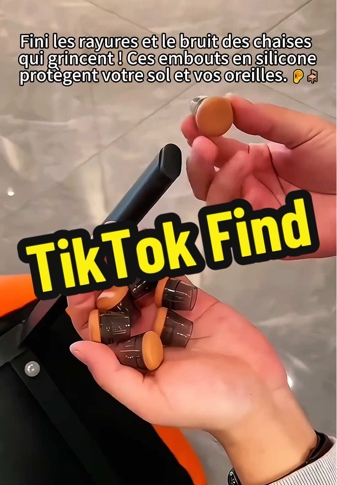 Sind Sie oft genervt von dem Lärm, der beim Bewegen Ihres Stuhls entsteht? Diese Stuhlfußabdeckung kann Ihnen nicht nur helfen, das Geräusch zu beseitigen, das den Boden zerkratzt#boutiquetiktok #boutiqueshopping #goodthing #fouryou #fyp