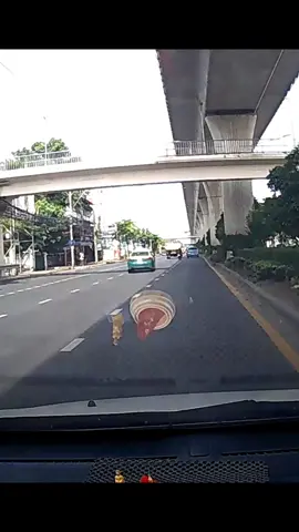 เธอโผล่มาได้ยังไงงง