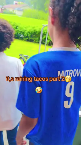 #tacos #childhood #fotografia #videoviral #typ @tacobell @Fotbollslandslagen 