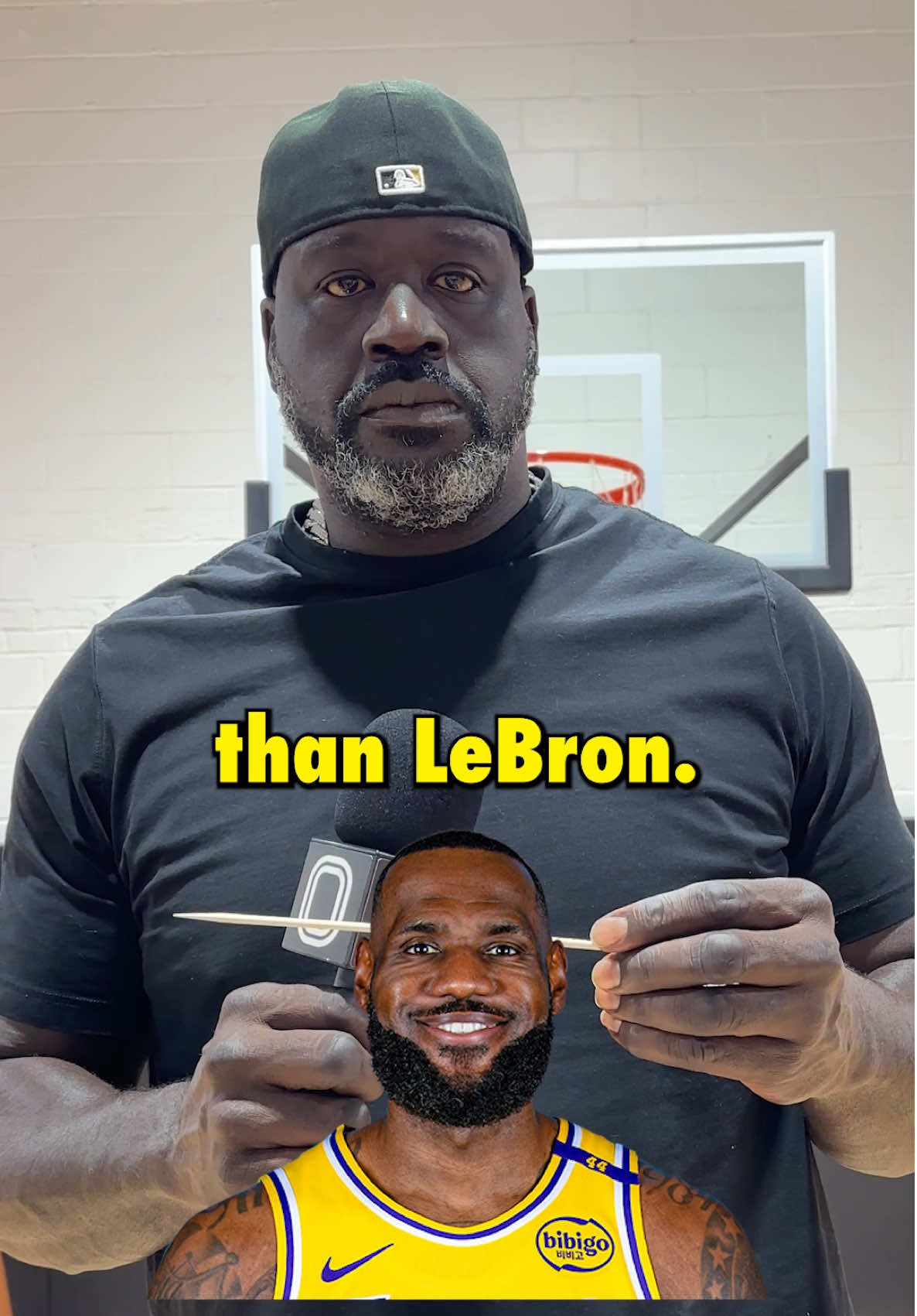 Shaq wasn’t playing around 😭 @ShaqDieselONeal #breakthestick #lebron #NBA #basketball #game 