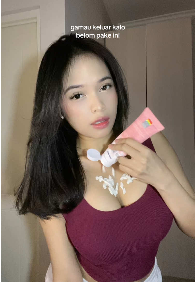awalnya coba coba eh lama lama ketagihan make ini😭 #BodyLotion #BodySerum #NoMoreBelang #graceandglow  