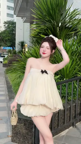 Váy xinh lắm luôn nạ #tiktokviral #fyp #trangbaly #xuhuong #thờitrang 