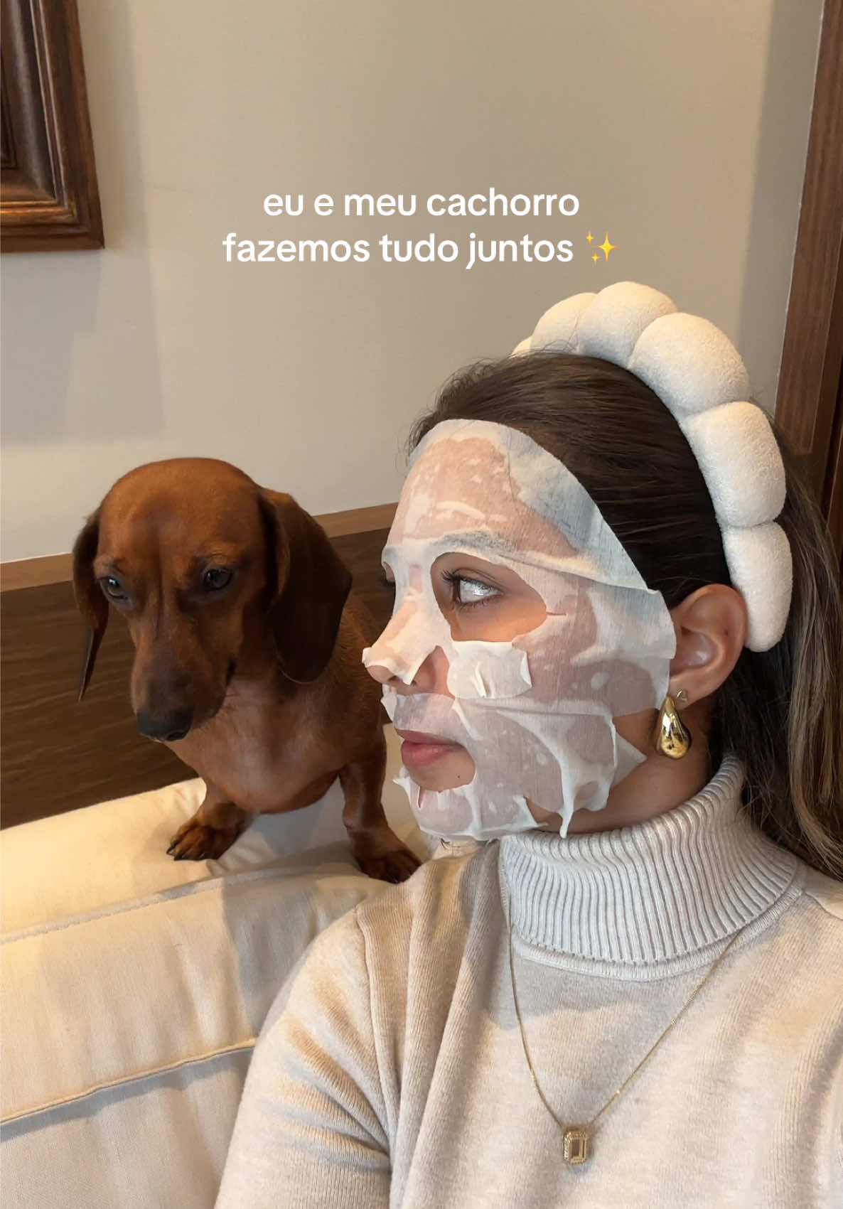 Niko é meu melhor amigo, minha sombra e meu parceiro de skin care 😍  #dachshund #dachshundsoftiktok #dachshundpuppy #dachdecker #PetsOfTikTok 
