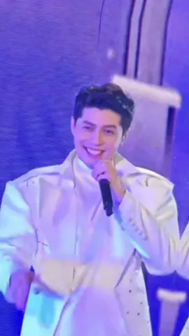 Anh Chồng Quốc Dân - Quốc Bảo Nhan Sắc😍😍😍 tui không còn luỵ concert nữa, tui luỵ nụ cười anh tui Noo Phước Thịnh  #Noophuocthinh #noophuocthinh #TeamNoo #vconcert 