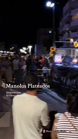 🎶¿Dónde estabas🎶entonces🎶Cuando tanto🎶te necesité?🎶 @manolosplateados  #musica_enla_calle #musicaendirecto #musicaenvivo #manolosplateados #tributoelúltimodelafila  