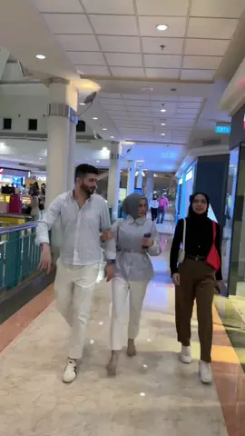 Jalan2 malam bersama bumils#akashellahi 