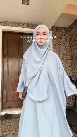 Baju ni sekali tudung, tu ada beg kuning