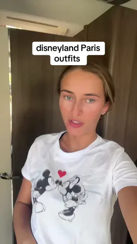 Need help please  😭 is there any nice restaurants day and night that doesn’t need weeks in advance booking 💖 #fyp #fy #disney #disneyland #paris #disneylandparis #clothes #haul #disneylandoutfit #parisoutfit #rubybarneyparis #bows #minimouse #fyp #viral #godisgood #jesusisking  