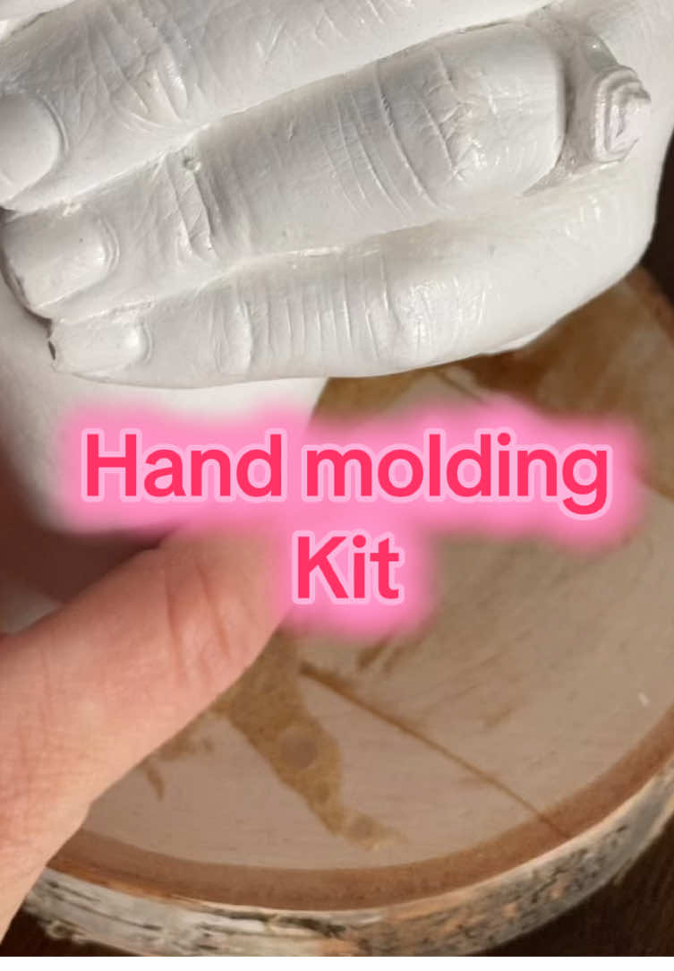 Freeze a Memory in Time – Couples & Family Hand Mold Kit #handmoldingkit #handcasting #familykeepsake #diyproject #giftidea 