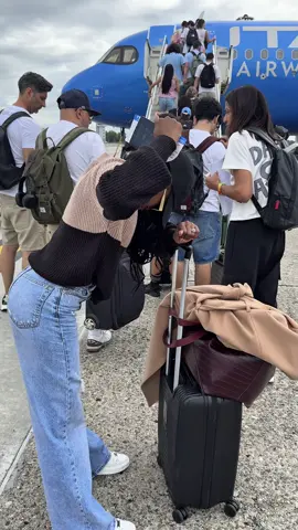 🇮🇹 ✈️ 🇫🇷 | Lets go back to base | Italy was a jump you guys!!!!! 🥳🥳🥳| #Eurosummer #eurosummer2025 #SparkleinParis #travelvlog #travel 