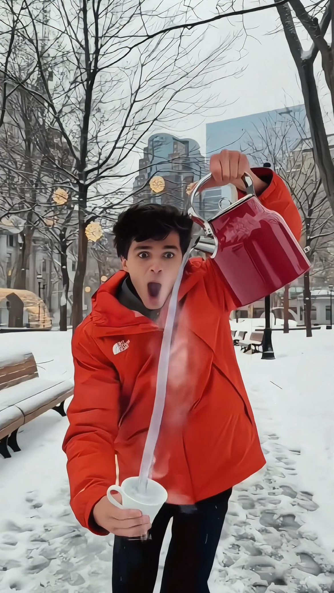Wow…Freeze day!#satisfying #asmr #ice #oddlysatisfying #fyp 