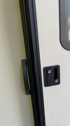 The best upgrade I’ve ever done to my camper 100% worth the money not to mention no one has a master key to this like all the standard cheap camper locks extra security #camperlife #camperlifestyle #rvlife #rvliving #onnaisrvlock @ONNAIS Official 