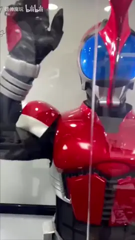 Kabuto: M tát tao hả thg kia  #xuhuongtiktok #tokusatsu #kamenriderkabuto #cosplay  #fyp 