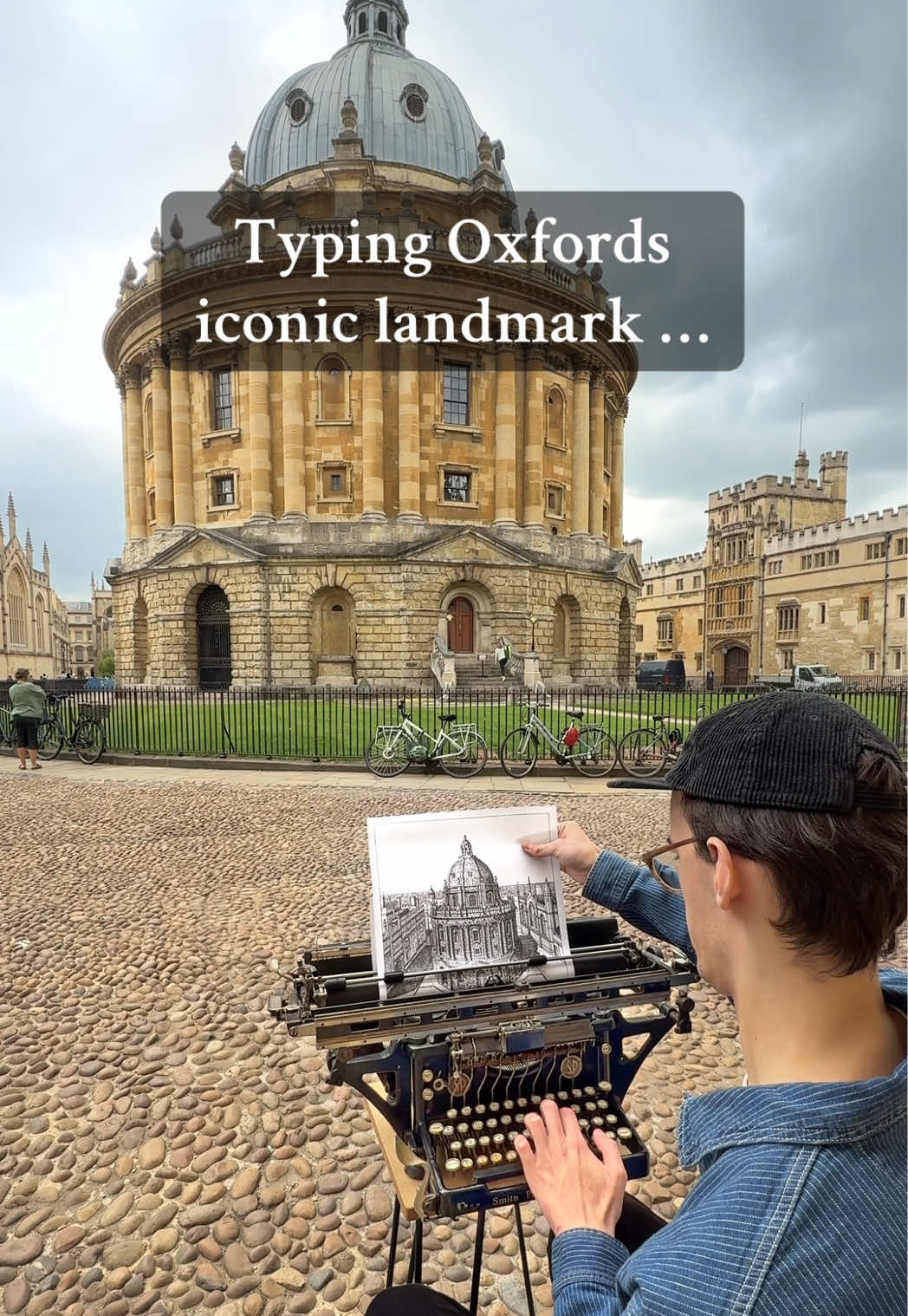 I type Oxford’s most iconic landmark … 📚 📖📕 Limited edition prints now available #typewriter #artistoftikiok #asmr #oxford #typewriterart 