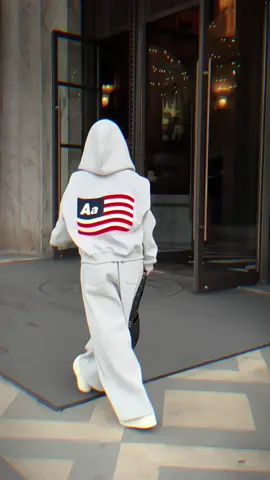 vậy xin anh đừng nhắc #hoodie #homnaymacgi #tiktokviral #macgicungxinh🛒🛍️ 