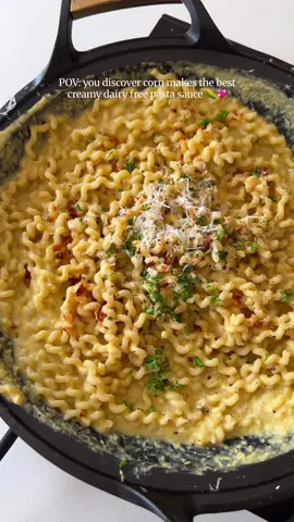 🌽 Creamy Corn Pasta + HayDay = This mom’s favorite 10 minute escape. Play Hayday with me at the link in my bio! AD #haydaypartner #hayday #pasta #pastarecipe 