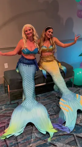 Wait for the drop! 🧜🏻‍♀️🧜🏽‍♀️ Found this in my drafts from a while back! So much mermaid fun with my seastar @kaelynthemermaid #mermaid #mermaids #professionalmermaid 