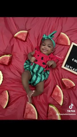 My heart just burst with love, thanks to this little watermelon 🍉💕😍 Happy 4 months Skylar Love ☺️                            #monthlyphotoshoot #daughter #oneinamelon #watermelon #fyp #viral #babygirl #4monthsold 