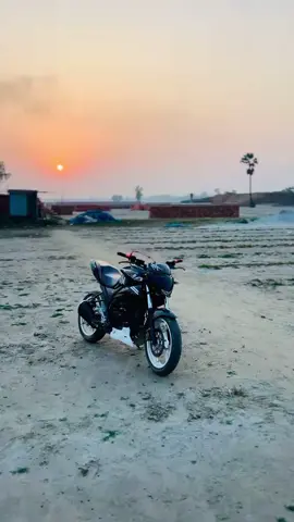 শখের বয়সে একটা বাইক কতই না শখের ছিলো 🥹🏍️#foryou #tiktok #bike_lover🏍️💖 