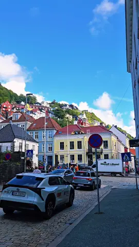 Been to Bergen ? Then you know this spot! If not, when are you visiting?🇧🇻😅 #Bergennorway #lifeinbergen #norwayin4k #norwaytravel 