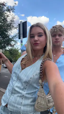 😝😝😝