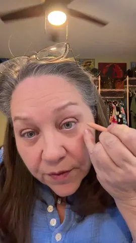 This Westmore beauty lasting affect eyeliner is my go to now #WestmoreBeauty #longlastingeyeliner #LastingEffectsEyeliner#tiktokcreatorpicks @Westmore Beauty 
