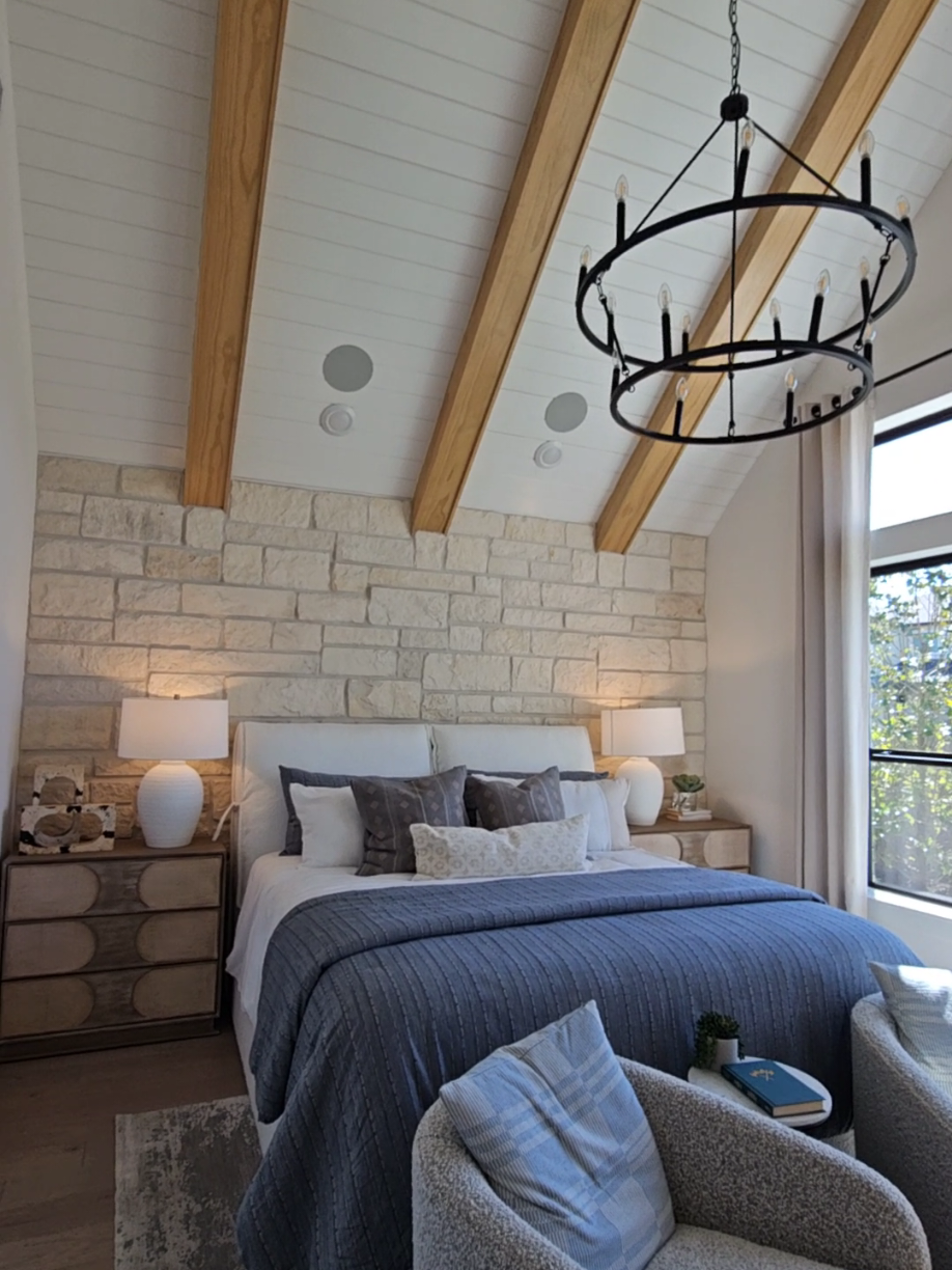 Exposed beams: Farmhouse chic or not your thing? #fyp #realtor #Houston #explore #homes 
