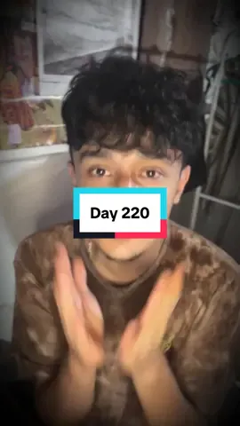 Day 220; GPT 5 vs GPT 4. #fyp #goviral #bhutabesetiktoker🇧🇹 #creatorsearchinsights2025 #chatgpt 