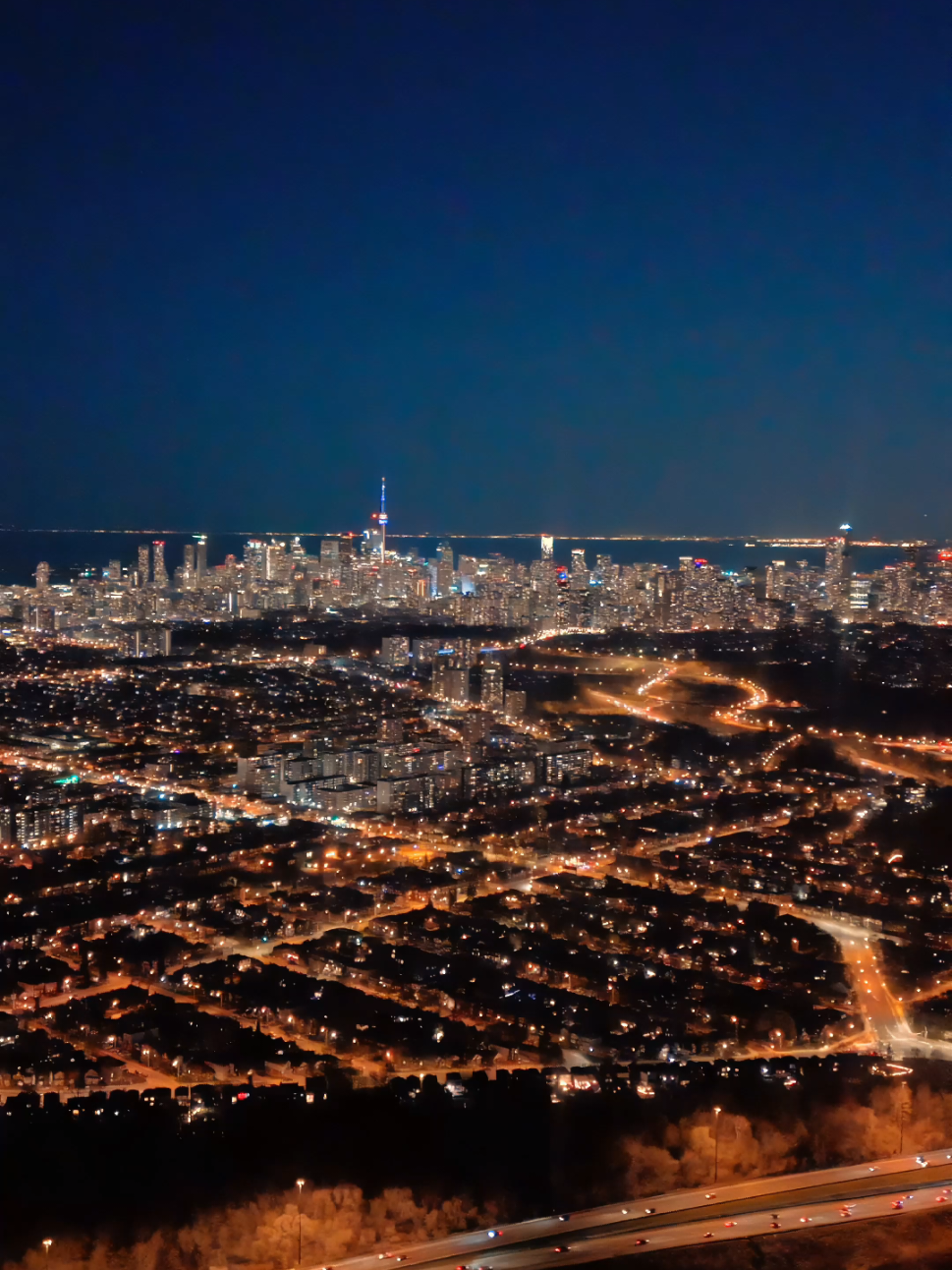 Far lights to CN glow #explore  #canada  #toronto  #skyline  #fyp 