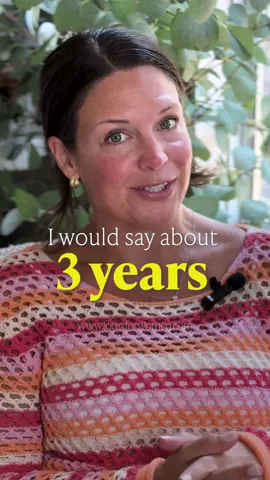 It took me years to get consistent—because I was learning too much from too many places. Once I stripped it all down and followed one system, everything changed. Now I teach that same method to over 5,000 women.