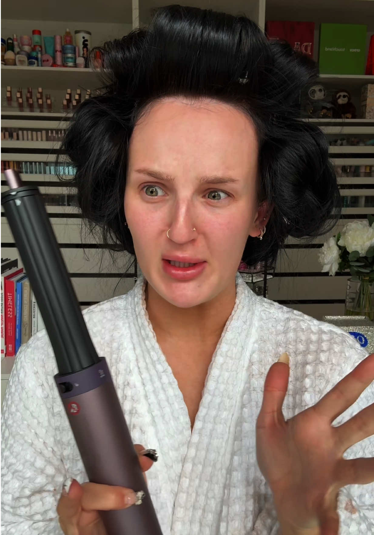 700….?? 😳 #dyson #dysonairwrap #hairtools #hairtutorial 