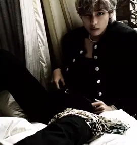 #taehyung #thv #fyp #foryoupage #ttaeclipze 