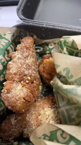@Wingstop tenders really are the new vibe. #wings #wingstop #bonelesswings #mild #garlicparmesan 