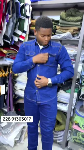 Chemise jeans complet disponible sur le 228 91303017