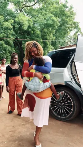After a long search, I had the opportunity to meet this adorable baby  whose video went viral on tiktok as she danced to my song. I visited her today and the living condition for her and her family is not very pleasant. I was touched and supported her with some goodies and a sum of $1000 so that this cutie can have basic needs like electricity and some comfort in life like every child should. All those who have reached out to support can do so through this number, 0599002424 with registration name WENDY SHAY FOUNDATION LB. 🙏🏾❤️ @Korkor Shay 
