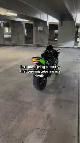 Remember everytime you leave the house you might not come home.                                                        #fyp #kawasaki #zx10r #foryoupage #foryou 
