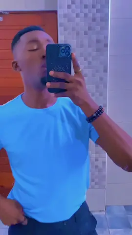 #yesunirafikikweli #iwishyougood #atubungo #rehemasimkufwe #viraltiktok #trendingvideo #tiktokkenya🇰🇪🇰🇪🇰🇪nairobi #wasafimedia #shampeni #extrapressurecapcuttemplate 
