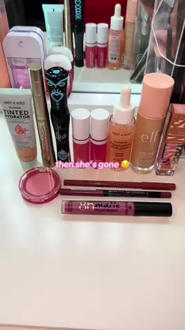 then she’s gone.. #microinfluencer #contentcreator #makeuptok  #grwmacc #highendmakeup  
