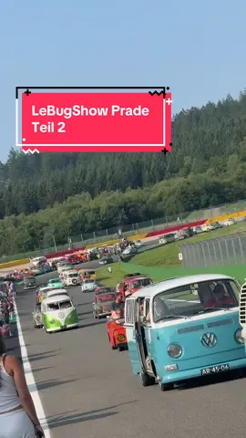 Kleiner Teil 2 der Parade in Spa bei der LeBugShow 🤙🏻 #lebugshow #spafrancorchamps #vw #vwkäfer #aircooled 