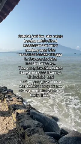 Semoga Allah ridhoi ayah dan ibu senantiasa menemani setiap tumbuh kembangmu.. 