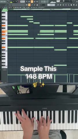 Dm me on ig and I’ll send it!! 🔥🔥  #producer #melody #samplemaker #loopmaker #sampletok 