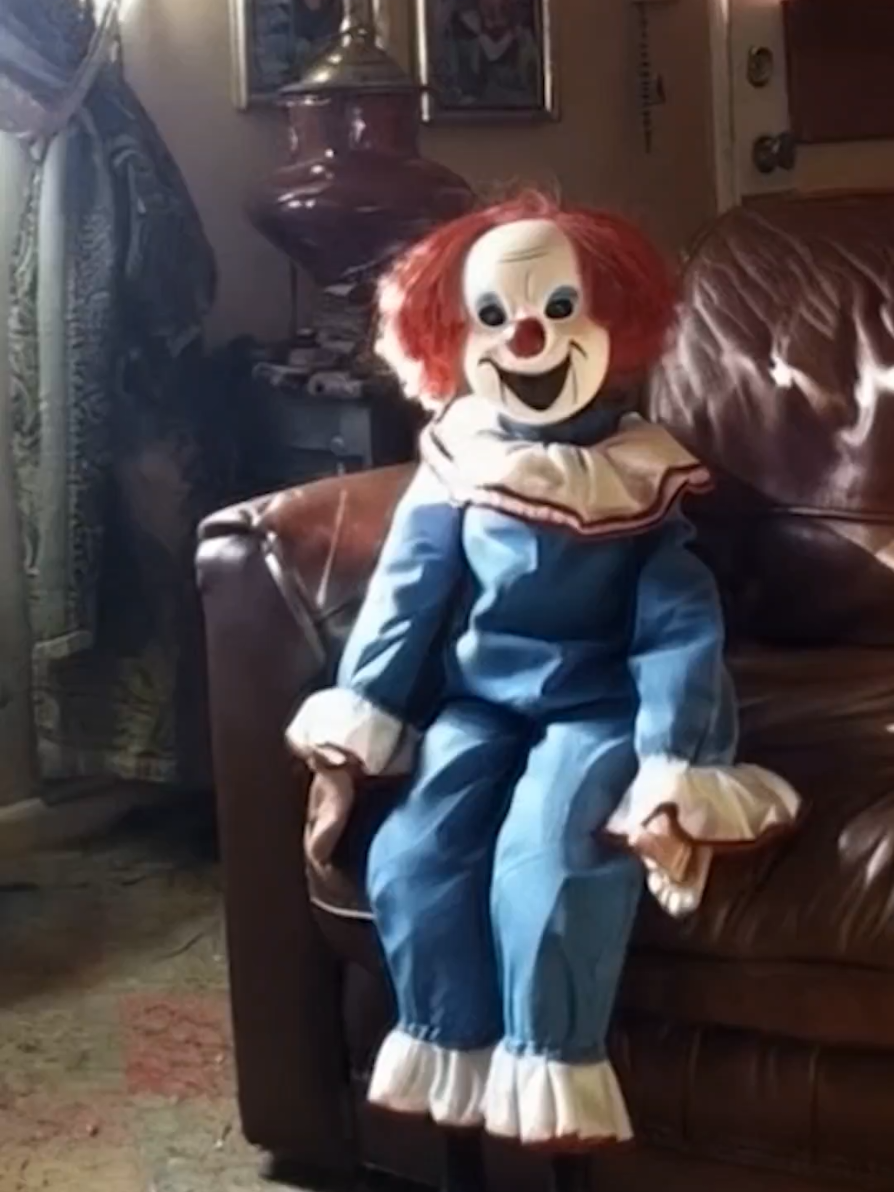 They can see you... #clown #clowns #cursed #liminalspace #liminalspaces #liminalcore #liminalspaceaesthetic #nostalgia  #nightmare #nightmarecore #nightmares #liminality #liminalspacecore #liminalaesthetic #liminalanxiety #liminalspacesaesthetic #liminal #liminalyard #weirdcore #Backrooms #TheBackrooms  #thebackroomsaesthetic #derealization #Weirdcore #oddcore #creepcore #creepycore #creepy #strange #strangecore #odd #wtf #dreamcore #dreaming #dreams #dream #thisisjustadream #derealizationcore #nightmarecore #tiktoknightmares #nightmarefuel #dereality #derealization 