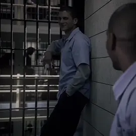 𝗟𝗶𝗸𝗲 𝘄 𝗰𝗼𝗺𝗲𝗻𝘁🖤#the.scofield01 #foryou #scofield #ئەکتیڤبن🥀🖤ـہہـ٨ــہ #ئەکاونتی_تازەیە_بیفڕێنن #fyp #tiktok #foryoupage #actives 