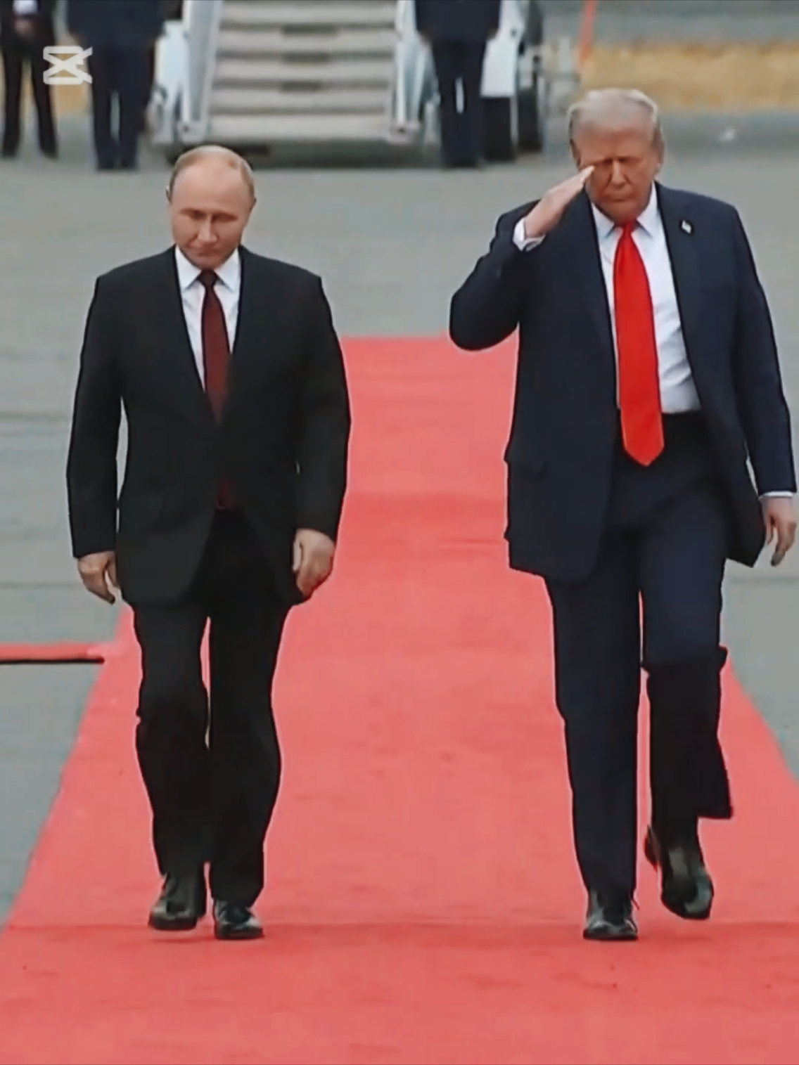 BREAKING: President Trump and Vladimir Putin have just touched down and met on the tarmac in Alaska. #Trump #trump #donaldtrumpwasright #republican #foryou 