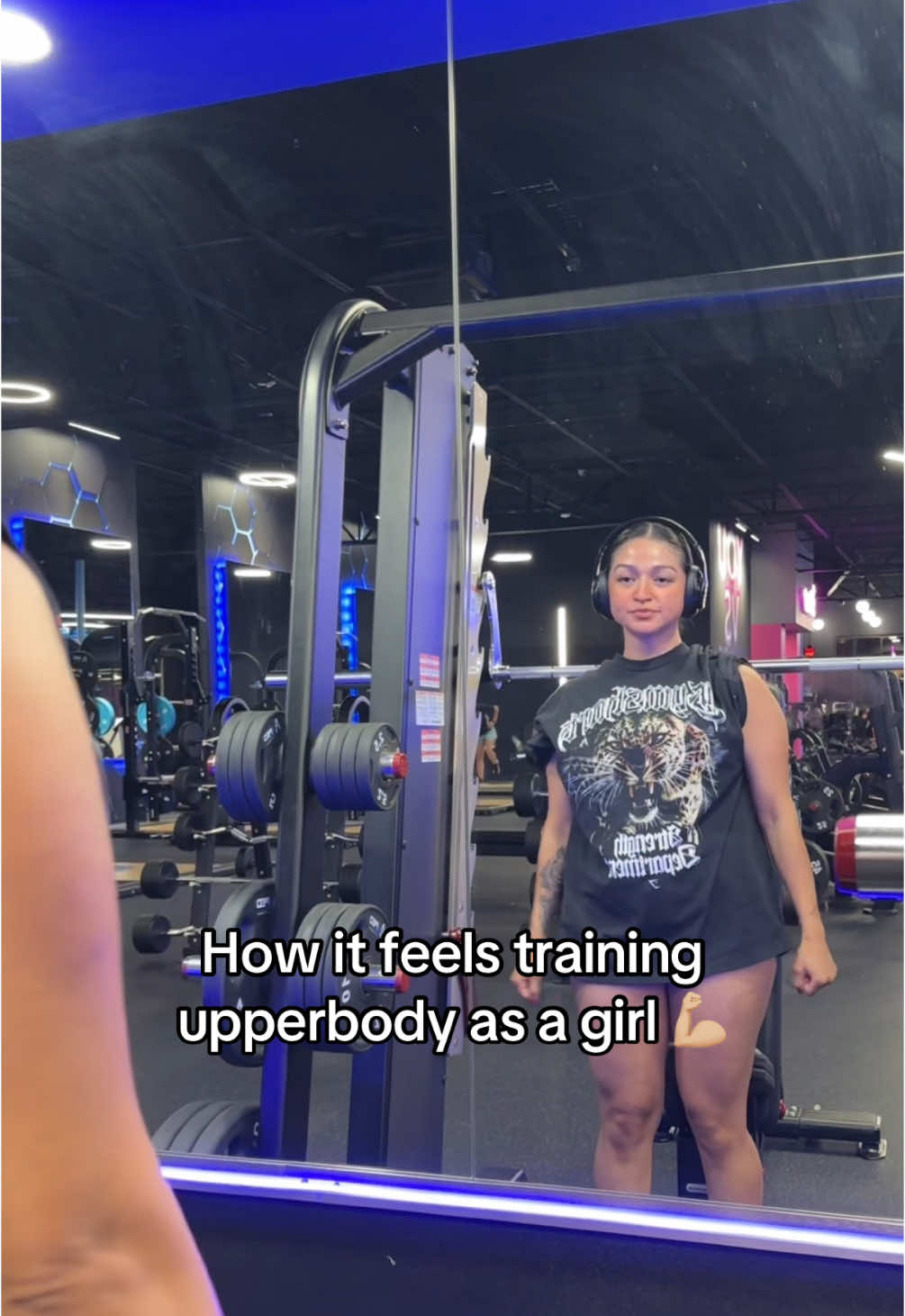 Upper body days be like 💪🏼😁    #GymTok #GymLife #gymrelatable #gymhumor #gym 