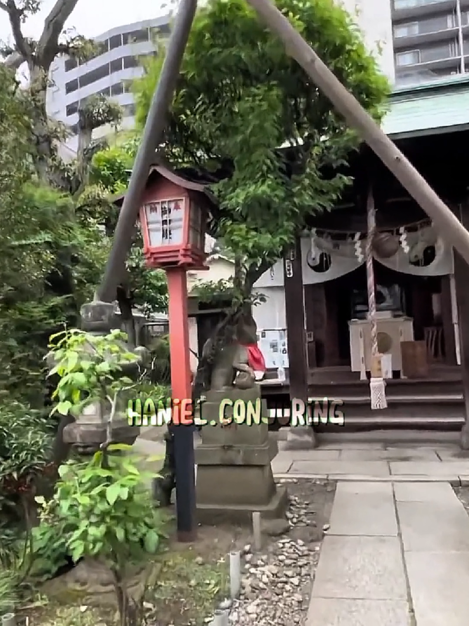 Visitando lugares embrujados en Japón 