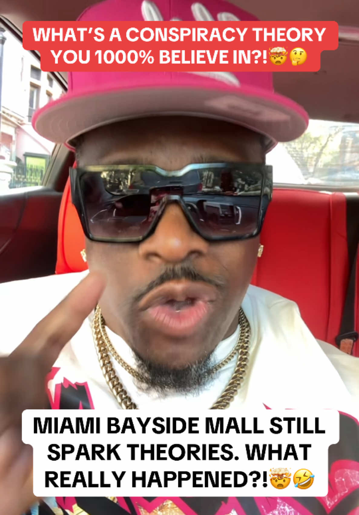 Is this a conspiracy theory you still think about?! 🤔🤯 #miami #bayside #aliens #conspiracytiktok #scary 