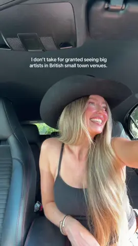 GRATEFUL to see Larry again next week! @Larry Fleet #larryfleet #larryfleetwhereifindgod #musictok #ashleighvlogs #scottishcowgirl #fyp #thescottishcowgirl #countrymusic #countryartist #whereifindgod #viral #countryconcert #concerts #blowitup  #countrymusicfans #countrymusicfan #countrymusictiktoks #glasgow #countrymusictiktok #Scotland #countrymusiclover #cowgirlsoftiktok #blowthisupforme #blowitupok  